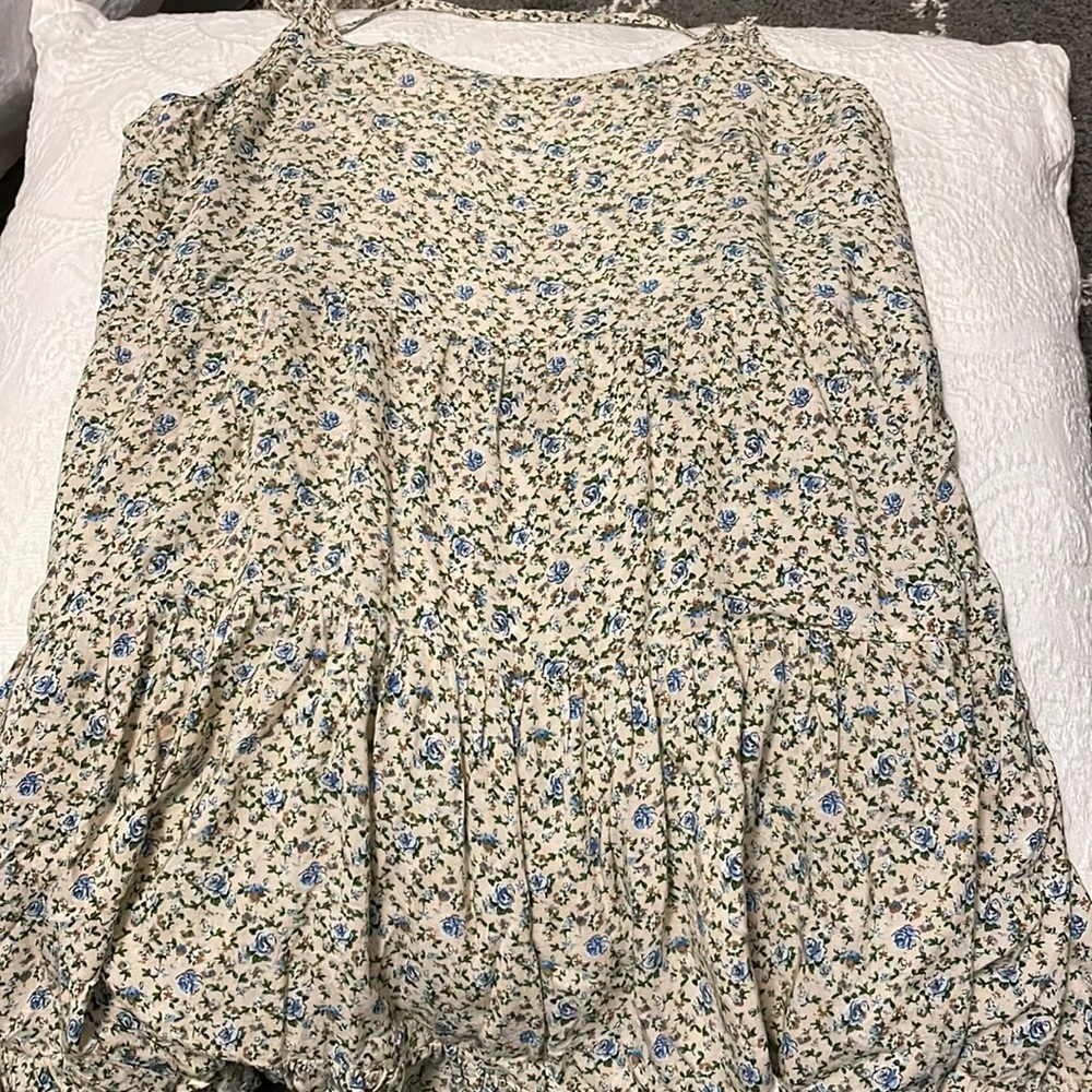 L Forever 21 floral baby doll dress